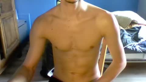 Snapshot of goodboy146 chatting on 11/04/25, 12:37 Goodboy online show from 11/04/25, 12:37