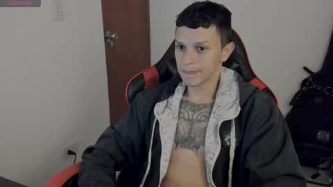 Snapshot of goodboy69i chatting on 10/22/25, 10:20 goodboy69i online show from 10/22/25, 10:20