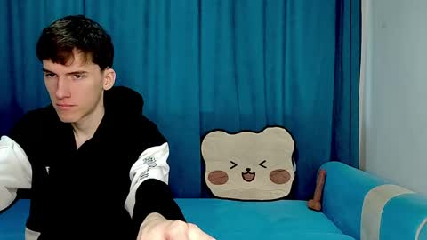 Luca online show from 04/06/26, 01:12