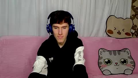 Luca online show from 04/29/26, 03:49