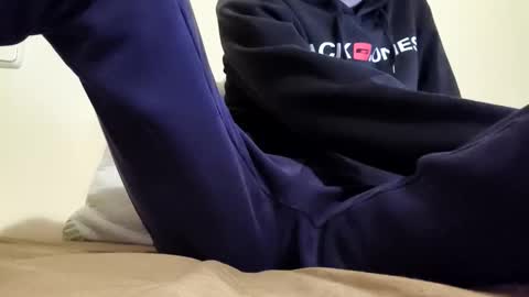 Snapshot of goodboyyy7 chatting on 12/01/25, 06:35 goodboyyy7 online show from 12/01/25, 06:35