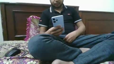 Snapshot of goodfucker3252 chatting on 12/23/24, 08:36 Arab Pronstar online show from 12/23/24, 08:36