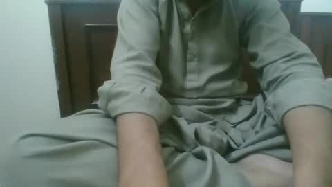 Snapshot of goodfucker3252 chatting on 12/27/24, 08:39 Arab Pronstar online show from 12/27/24, 08:39