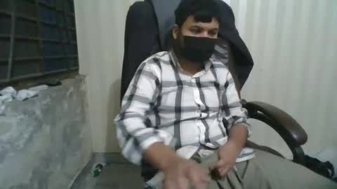 Snapshot of goodfucker3252 chatting on 01/21/25, 09:03 Arab Pronstar online show from 01/21/25, 09:03