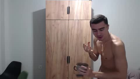 goodgg229975 online show from 10/27/25, 02:43