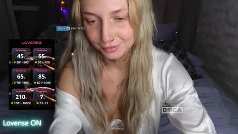 goodgirl0024 online show from 02/18/26, 09:00