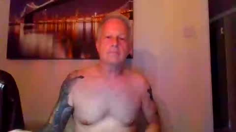 Goodgriefnotagain online show from 04/24/26, 08:33