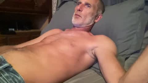 Snapshot of goodwoodguy420 chatting on 06/11/26, 02:53 goodwoodguy420 online show from 06/11/26, 02:53