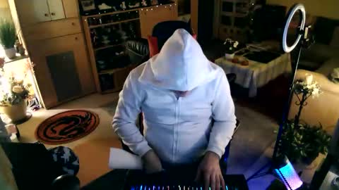 Snapshot of google5001 chatting on 09/27/25, 06:35 google5001 online show from 09/27/25, 06:35