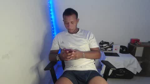 Goos online show from 10/13/25, 03:34