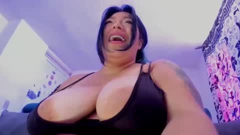 Snapshot of gorditalivability chatting on 11/04/25, 05:45 brenda online show from 11/04/25, 05:45