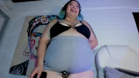 brenda online show from 04/21/26, 02:51