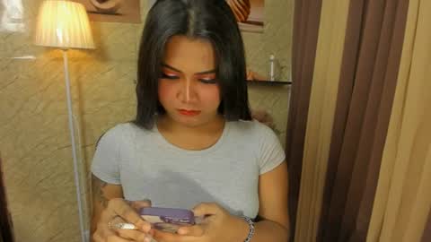 RIANA online show from 07/12/26, 05:15