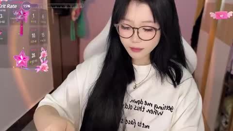 Snapshot of gorgeous_girl33 chatting on 12/08/24, 11:19 gorgeous girl33 online show from 12/08/24, 11:19