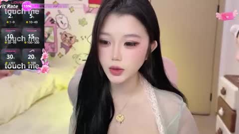Snapshot of gorgeous_girl33 chatting on 09/28/25, 10:09 gorgeous girl33 online show from 09/28/25, 10:09