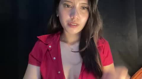 Lyn online show from 03/21/26, 09:03