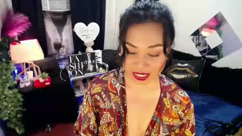 Snapshot of gorgeous_rica chatting on 09/14/25, 12:32 Rica online show from 09/14/25, 12:32