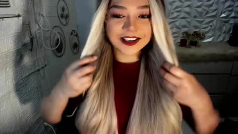 Amanda rose online show from 11/01/25, 01:51