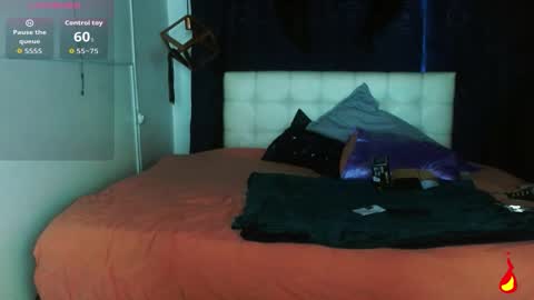 goth_minerva online show from 10/12/25, 01:43