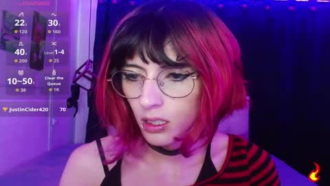 goth_minerva online show from 10/23/25, 02:05