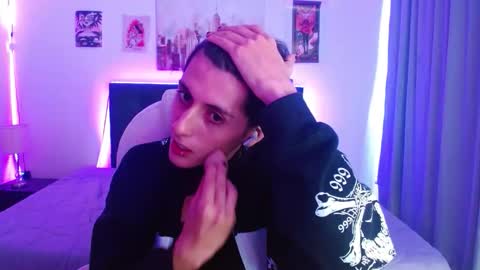 goth_minerva online show from 12/17/25, 01:28