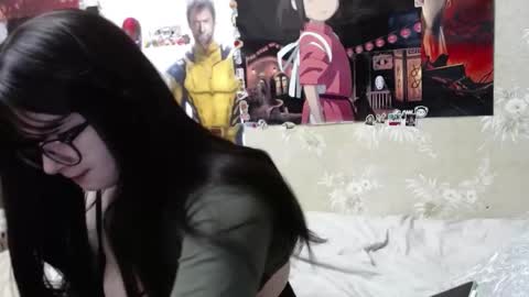 Snapshot of goth_pumpkin chatting on 02/18/25, 10:03 Amy online show from 02/18/25, 10:03