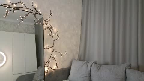 Snapshot of goth_tvt chatting on 11/01/25, 06:21 mulan online show from 11/01/25, 06:21