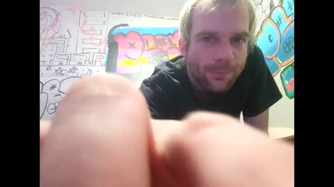 Snapshot of gothboityplz chatting on 11/07/25, 08:25 gothboityplz online show from 11/07/25, 08:25