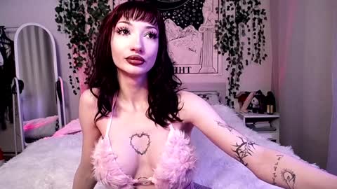 Snapshot of gothdesss chatting on 01/05/25, 03:53    online show from 01/05/25, 03:53