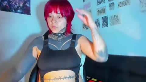 Snapshot of gothic9goddes chatting on 02/05/26, 01:10 GG online show from 02/05/26, 01:10