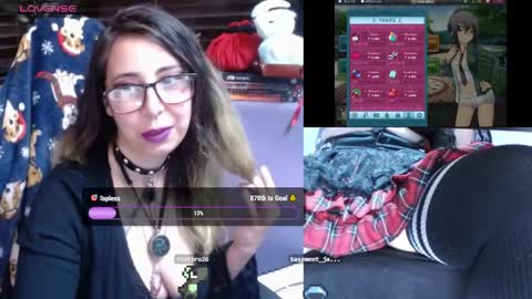 Snapshot of gothic_cutie chatting on 05/26/26, 07:43 gothic_cutie online show from 05/26/26, 07:43