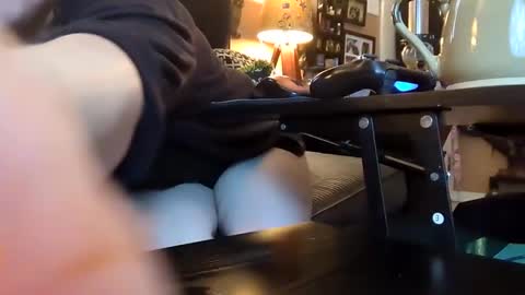 Snapshot of gothicfeetfantasies chatting on 01/27/25, 11:00 Mistress Mommy Godess online show from 01/27/25, 11:00