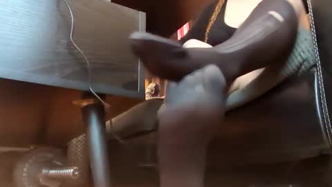 Snapshot of gothicfeetfantasies chatting on 02/24/25, 06:26 Mistress Mommy Godess online show from 02/24/25, 06:26