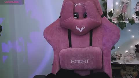 V online show from 04/23/26, 12:29