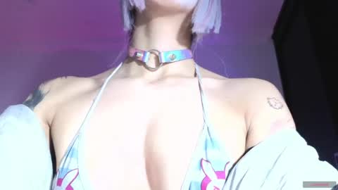        online show from 06/04/26, 05:57