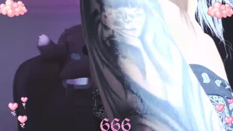 Snapshot of gothicute chatting on 07/14/26, 10:21 online show from 07/14/26, 10:21