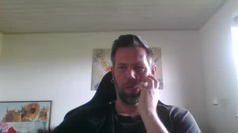 Snapshot of gottalop chatting on 06/03/26, 04:23 gottalop online show from 06/03/26, 04:23