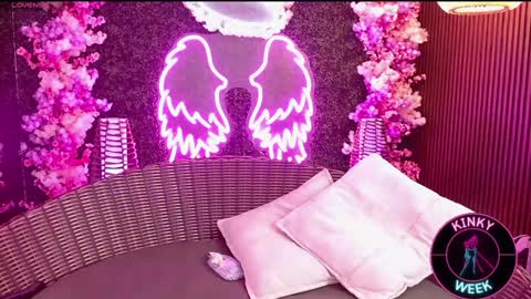 Snapshot of gotthic_met chatting on 01/17/25, 08:13 Meredith Alessandra online show from 01/17/25, 08:13