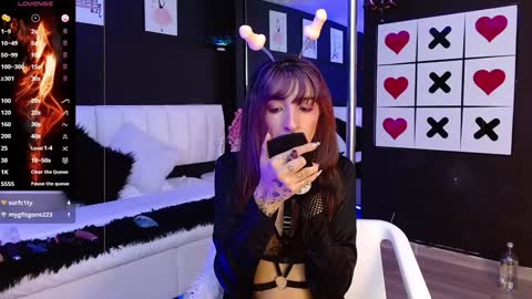 Snapshot of gotthic_met chatting on 01/21/25, 04:43 Meredith Alessandra online show from 01/21/25, 04:43