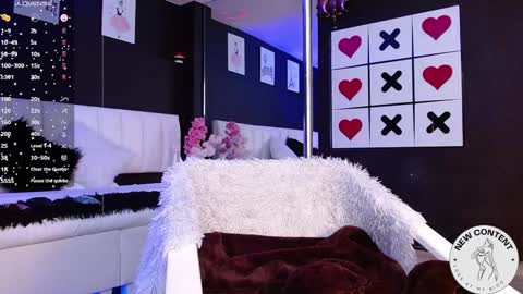 Snapshot of gotthic_met chatting on 01/21/25, 07:47 Meredith Alessandra online show from 01/21/25, 07:47