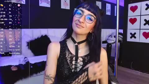 Snapshot of gotthic_met chatting on 02/18/25, 04:04 Meredith Alessandra online show from 02/18/25, 04:04