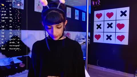 Snapshot of gotthic_met chatting on 02/28/25, 04:32 Meredith Alessandra online show from 02/28/25, 04:32