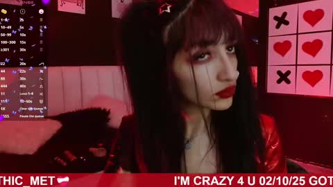 Snapshot of gotthic_met chatting on 10/03/25, 04:31 Meredith Alessandra online show from 10/03/25, 04:31