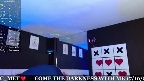 Snapshot of gotthic_met chatting on 10/19/25, 04:46 Meredith Alessandra online show from 10/19/25, 04:46