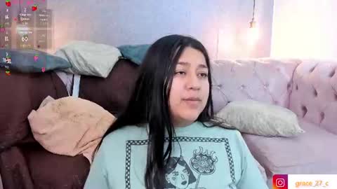 Snapshot of grace77_ chatting on 07/19/26, 12:09 Grace online show from 07/19/26, 12:09