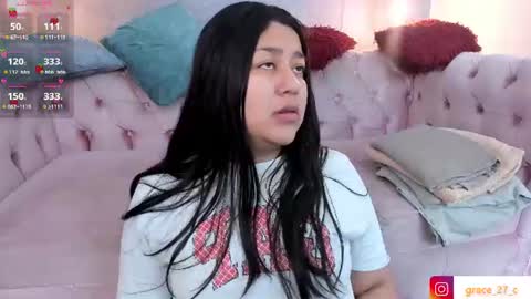 Snapshot of grace77_ chatting on 07/31/26, 12:15 Grace online show from 07/31/26, 12:15