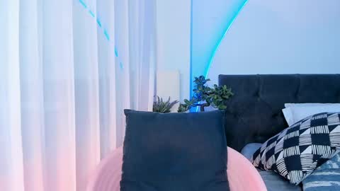 Snapshot of grace_duppon chatting on 03/12/25, 10:39 Grace online show from 03/12/25, 10:39