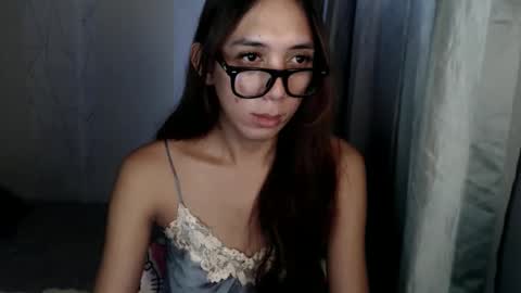 HoneyGrace online show from 02/01/26, 06:01