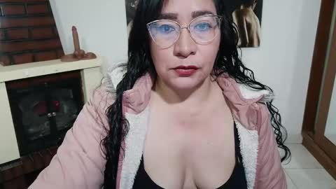 grace_mature_milf online show from 04/14/26, 11:49