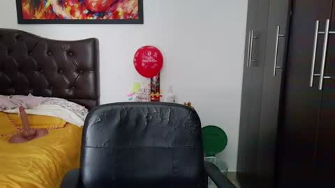 Snapshot of grace_mature_milf chatting on 07/08/26, 11:15 grace_mature_milf online show from 07/08/26, 11:15